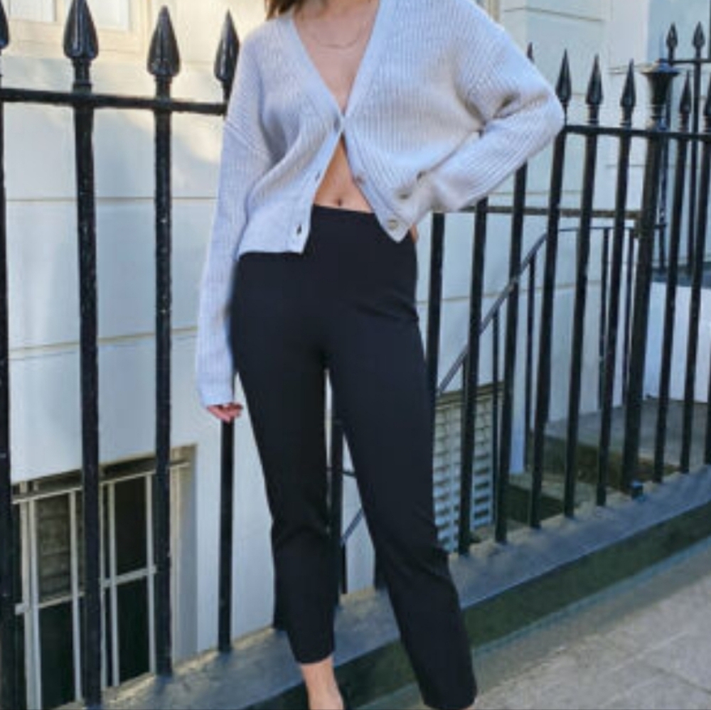 Aritzia TALULA Black Slim Fit Pants Claremont